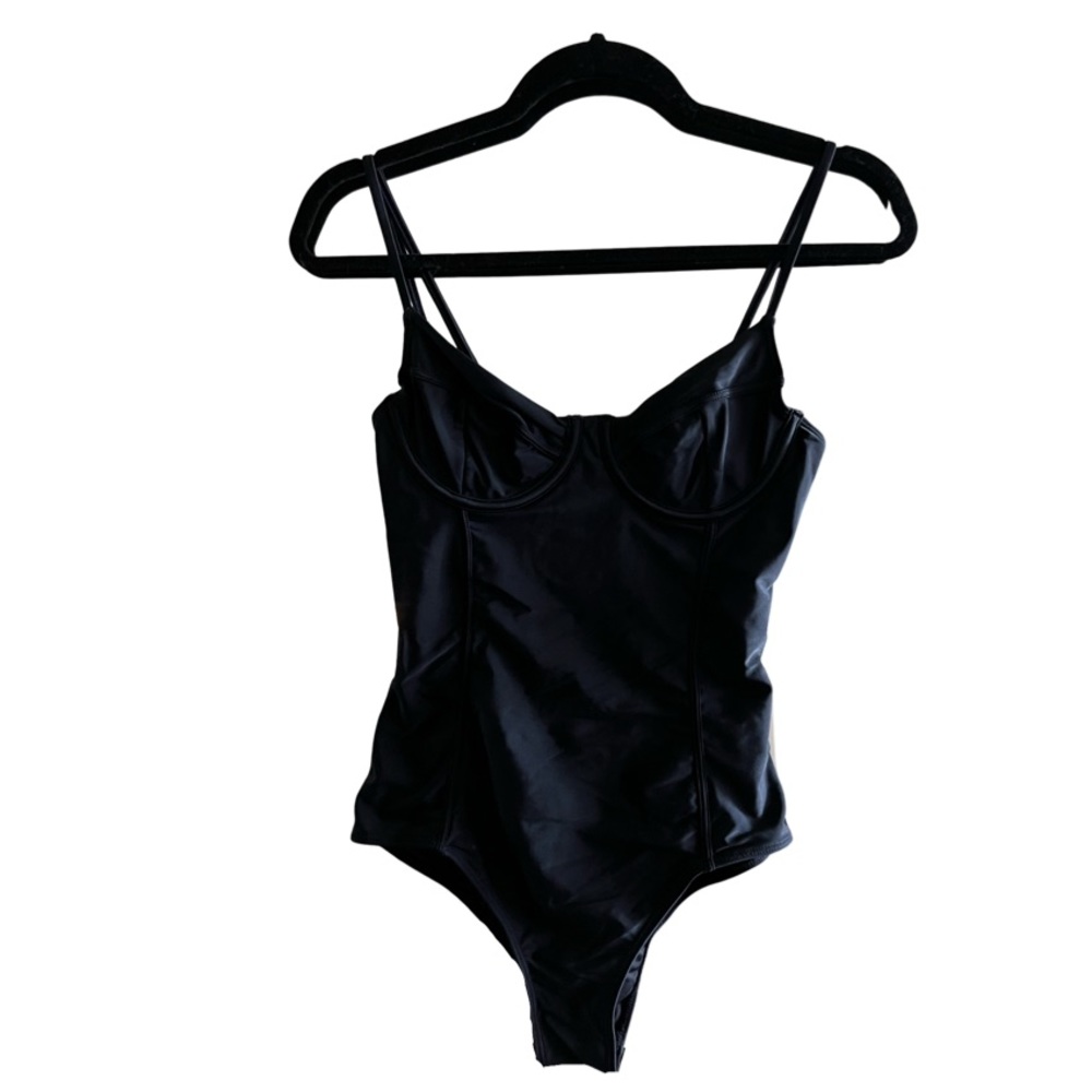 Forever 21 One Piece Swimsuit, Size Medium